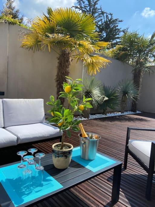 Scorfel Lodge, Matisse, & Terrasse *